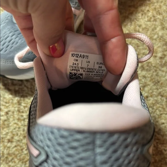 Asics Gel-Contend 4 Gray and Pink Sneakers - Picture 5 of 5